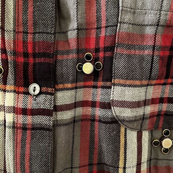 Elizabeth and James Jeweled Studded Flannel Button Up Top Blouse Womens Size 2 - Picture 6 of 14